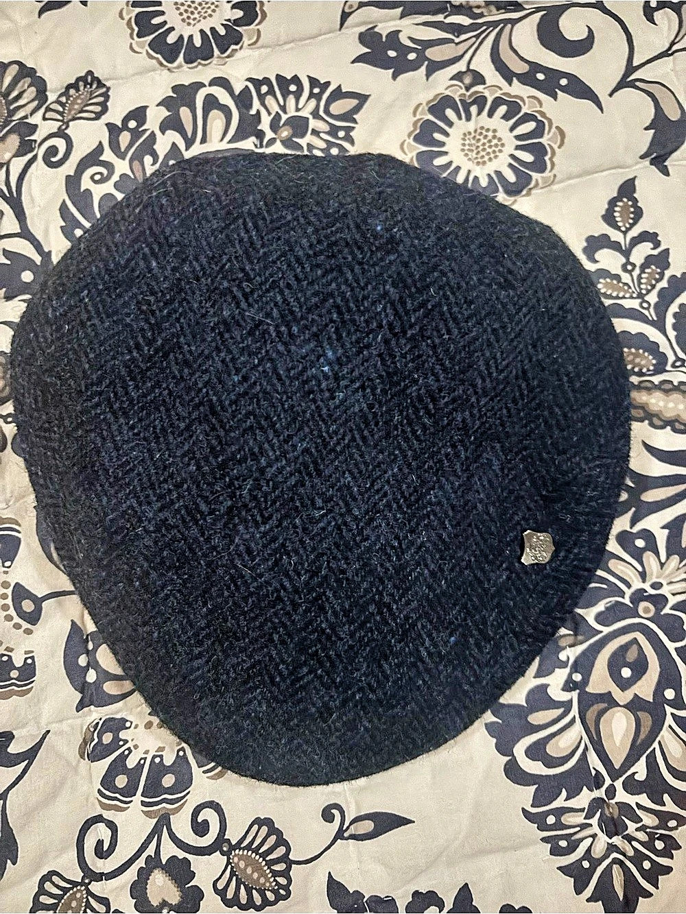 Failsworth Stornoway Wool Hat in Navy Like New